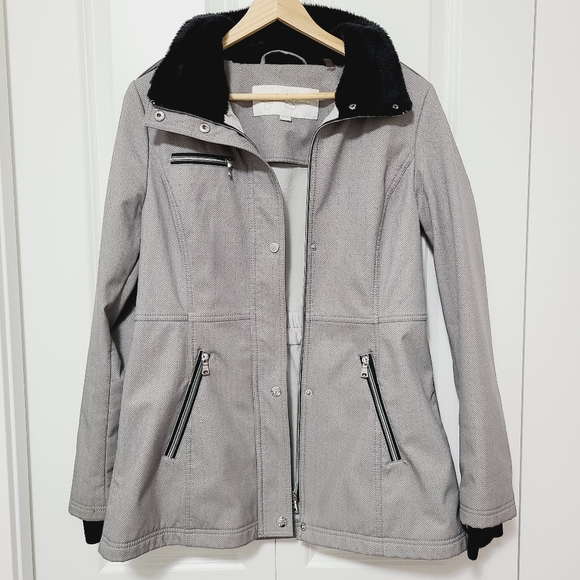 Herringbone Coat - Picture 11 of 12